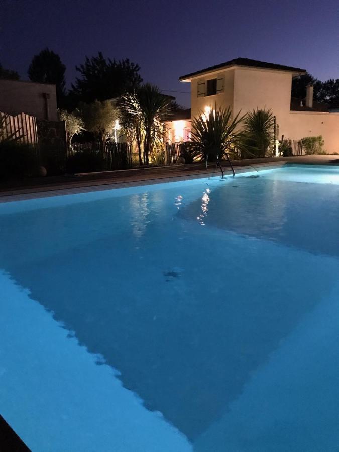 Le Clos Fleuri Proche De Bordeaux Saint-Sulpice-et-Cameyrac Exteriör bild